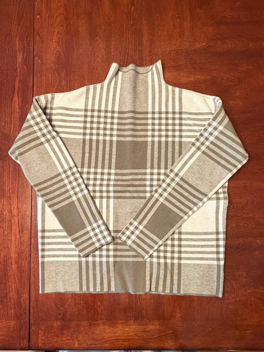 Max Studio Light Green & Cream Mock T-neck Plaid Sweater